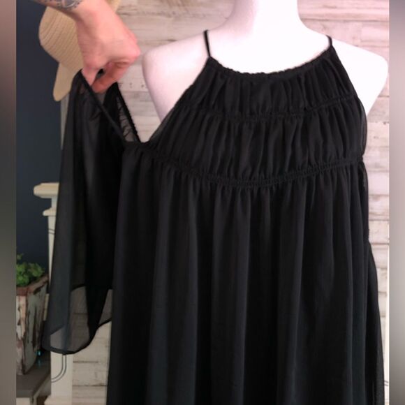 Abercrombie & Fitch drop shoulder flowey black sheer  lined dress size small - Picture 3 of 4